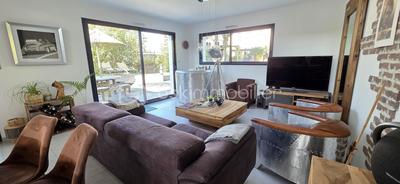 Maison - 107 m² - 5 pièces