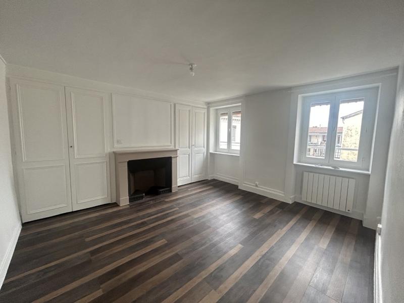 Studio - 43 m² - 1 pièce