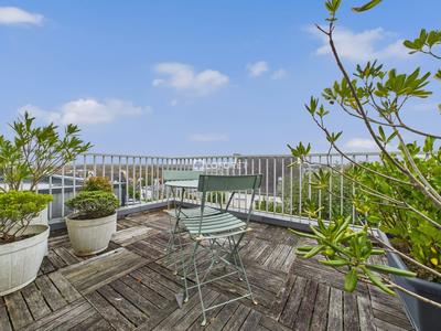 Maison - 122 m² - 5 pièces