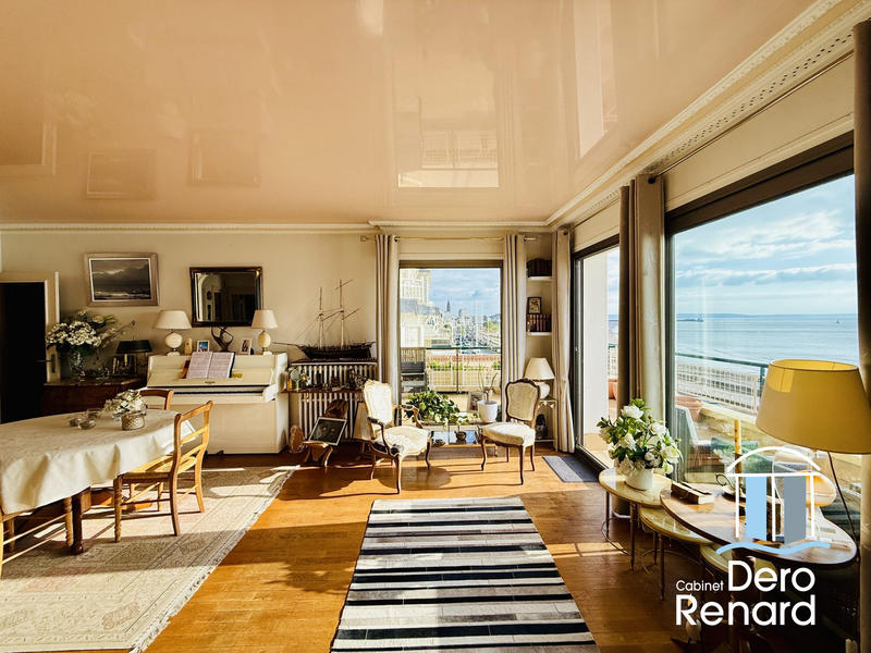 Appartement - 102 m² - 5 pièces