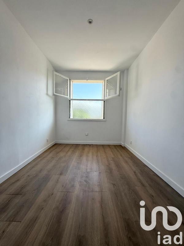 Appartement - 80 m² - 5 pièces