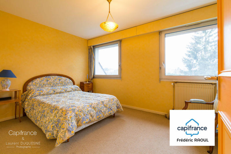 Maison - 215 m² - 7 pièces