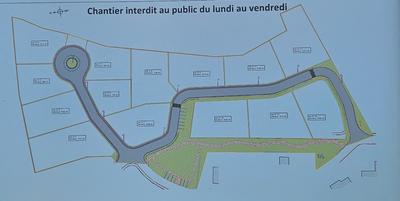 Terrain constructible - 1 084 m²