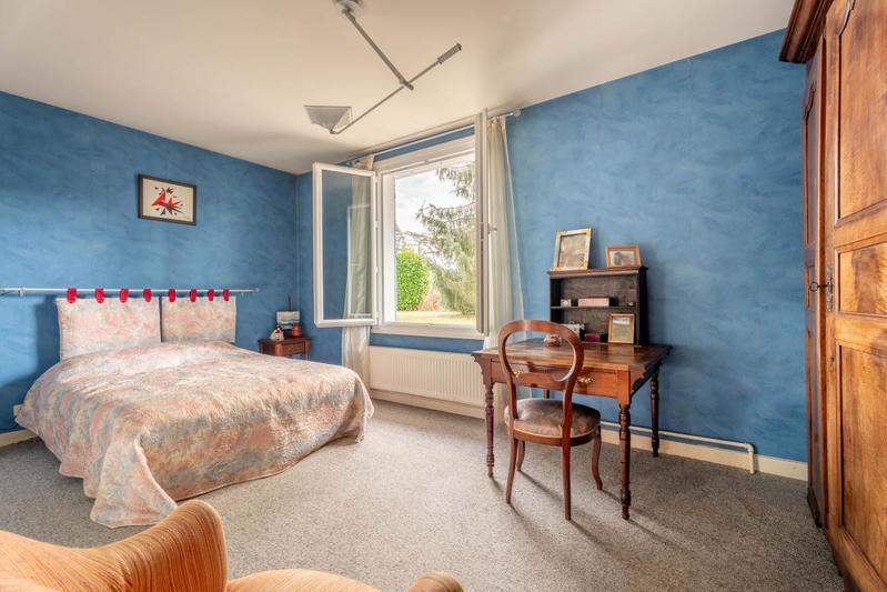 Maison - 180 m² - 6 pièces