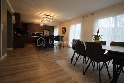 Maison - 165 m² - 7 pièces