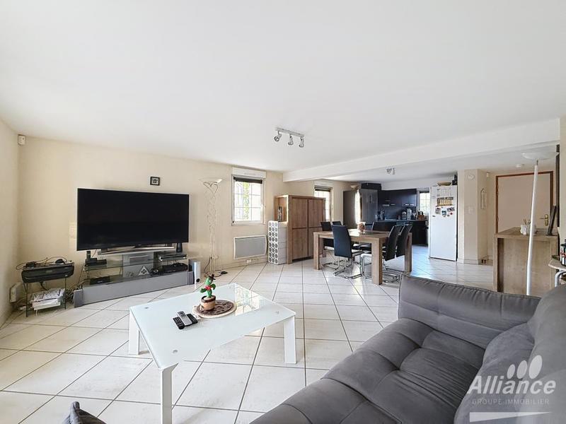 Appartement - 83 m² - 3 pièces