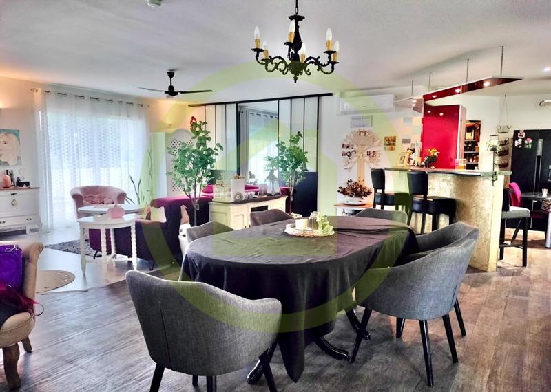 Maison - 149 m² - 6 pièces