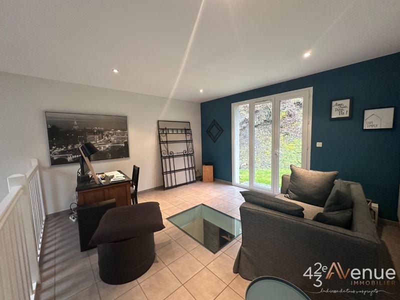 Maison - 183 m² - 7 pièces