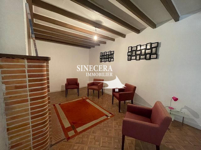 Maison - 195 m² - 5 pièces