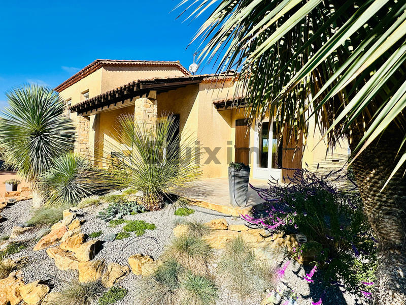 Villa - 140 m² - 6 pièces