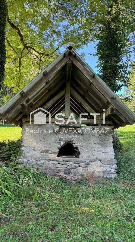 Maison - 195 m² - 7 pièces