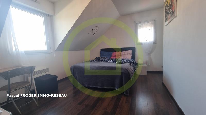 Maison - 137 m² - 7 pièces