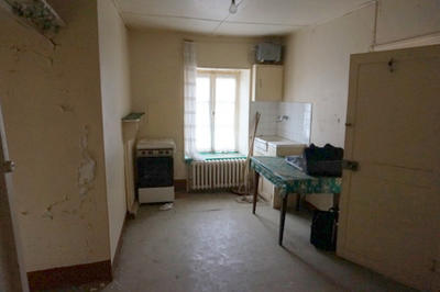 Maison - 165 m² - 9 pièces