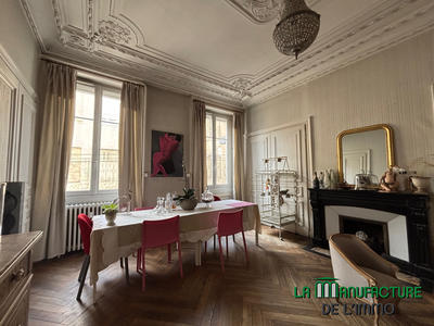 Appartement - 134 m² - 5 pièces