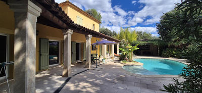 Villa - 170 m² - 5 pièces