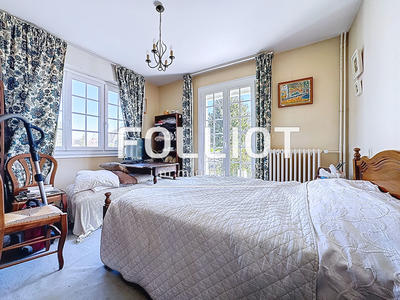 Maison - 150 m² - 7 pièces