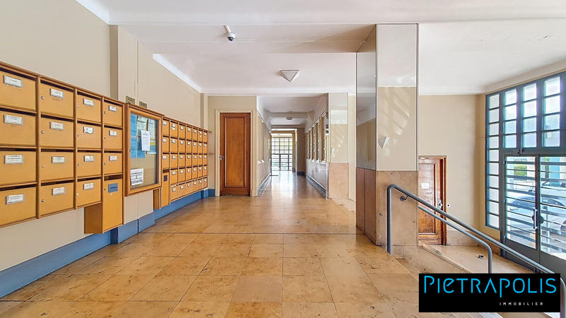 Appartement - 56 m² - 2 pièces