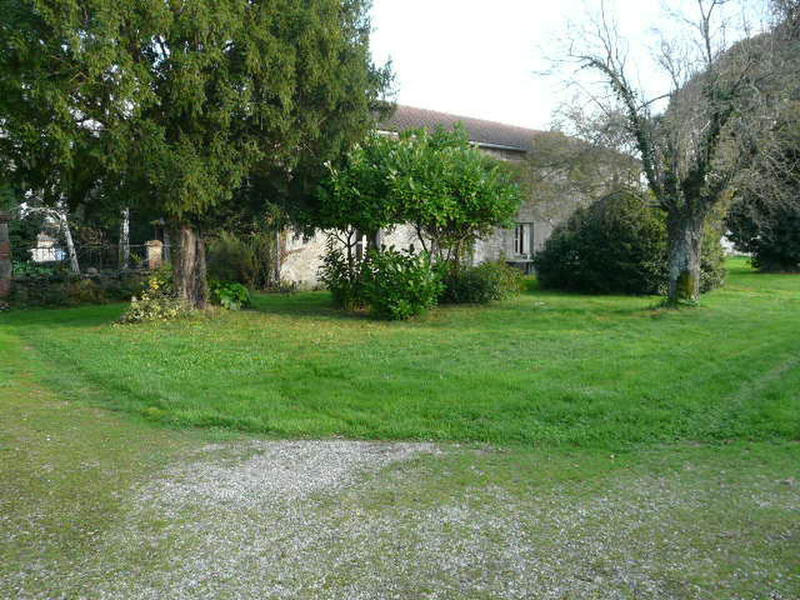 Maison - 200 m² - 6 pièces