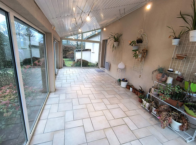 Maison - 253 m² - 6 pièces