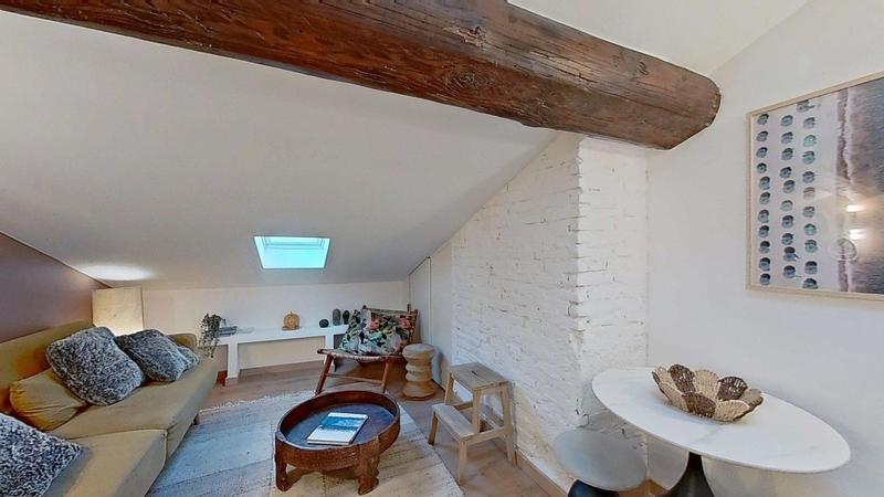 Appartement - 15 m² - 2 pièces