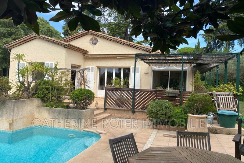 Villa - 200 m² - 7 pièces