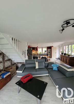 Maison - 97 m² - 5 pièces