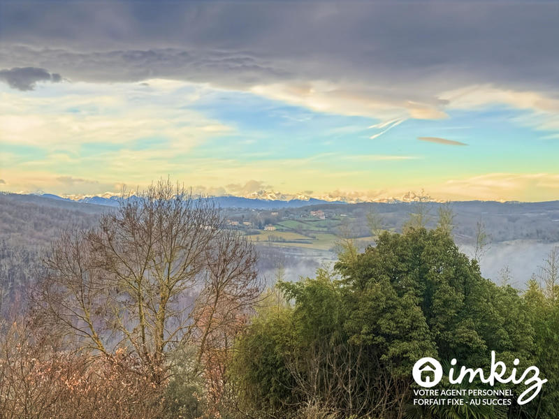 Maison - 285 m² - 7 pièces