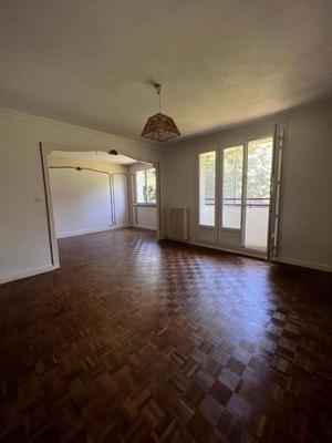 Appartement - 61 m² - 2 pièces