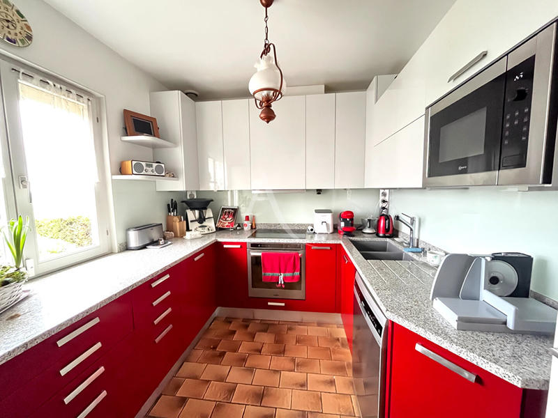 Maison - 135 m² - 8 pièces