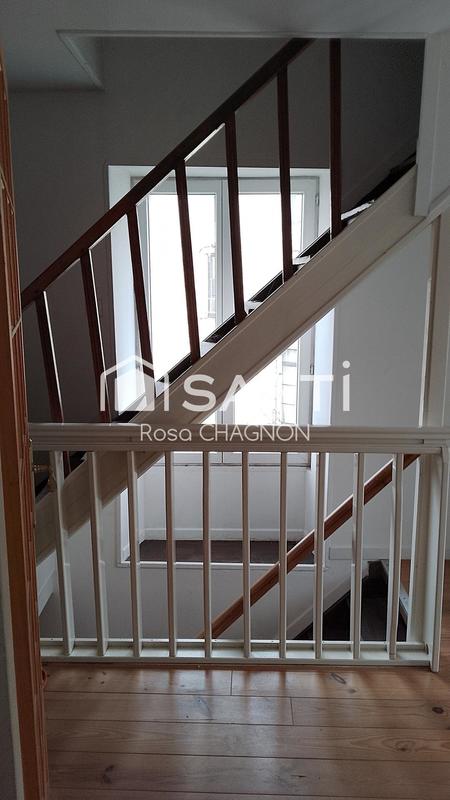 Maison - 177 m² - 6 pièces