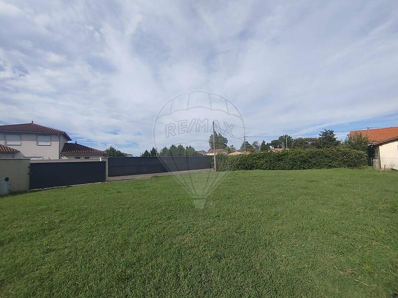 Terrain constructible - 365 m²