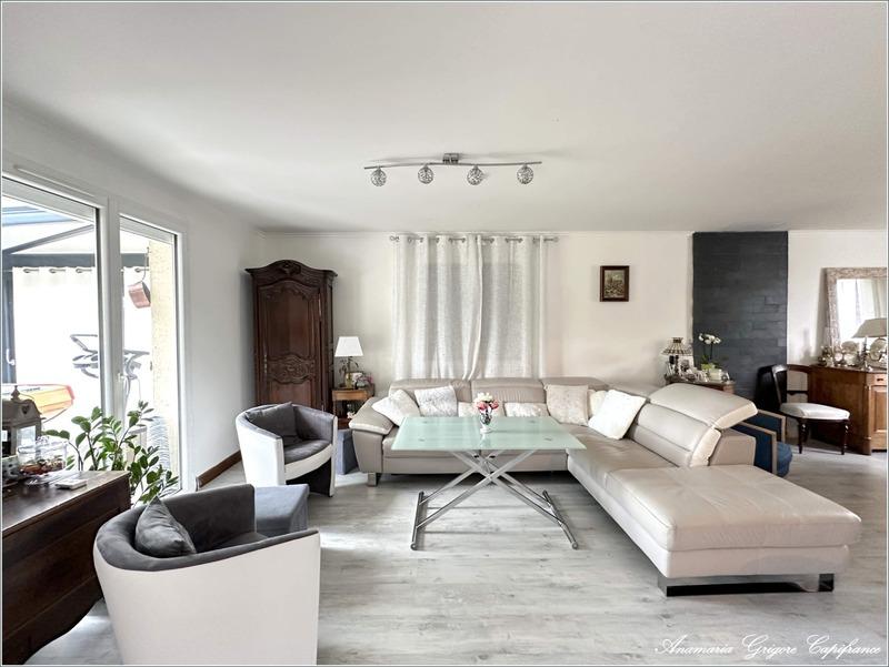 Maison - 194 m² - 5 pièces