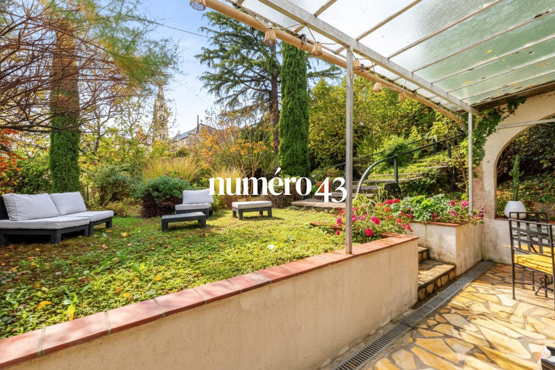 Maison ancienne - 158 m² - 7 pièces