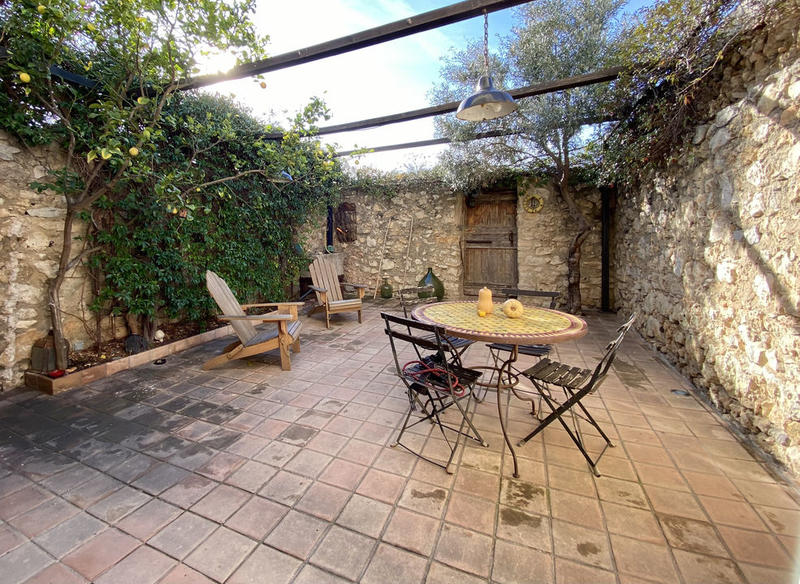 Maison - 150 m² - 4 pièces