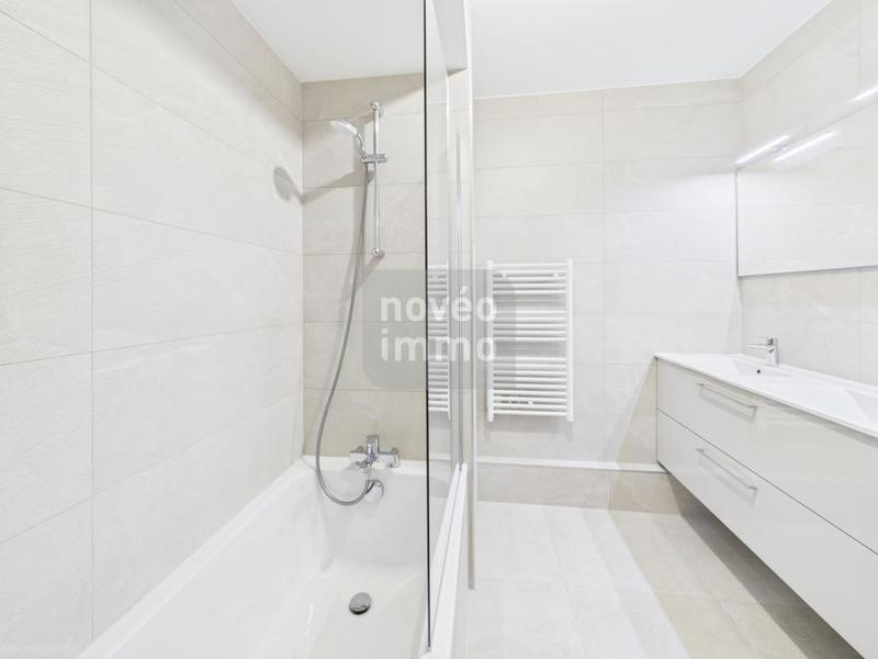 Appartement - 106 m² - 4 pièces