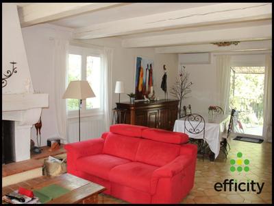 Maison - 220 m² - 4 pièces