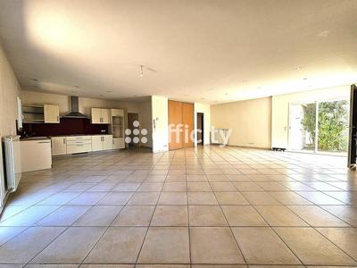 Villa - 148 m² - 5 pièces