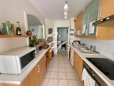 Appartement - 60 m² - 3 pièces