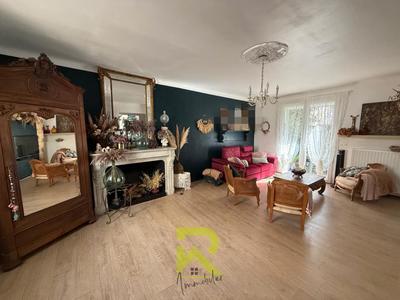 Maison de maîtres - 201 m² - 7 pièces