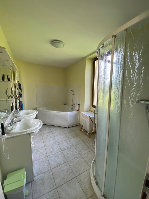 Maison - 188 m² - 6 pièces