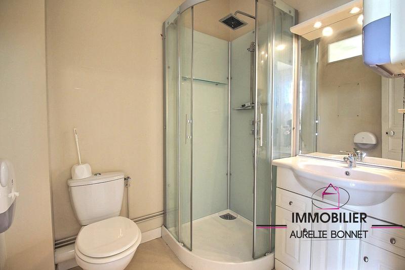 Maison - 180 m² - 7 pièces