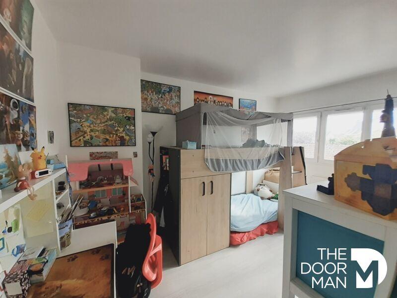 Maison - 118 m² - 6 pièces