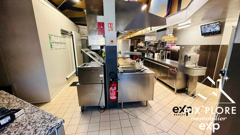 Fonds de commerce - Magasins - 308 m²