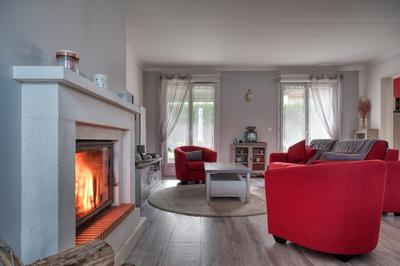 Maison - 122 m² - 6 pièces