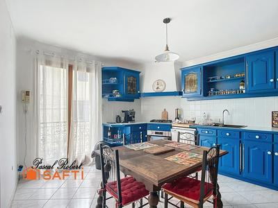 Maison - 145 m² - 7 pièces