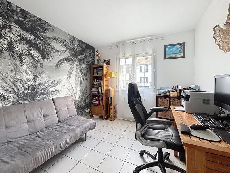 Maison - 101 m² - 6 pièces