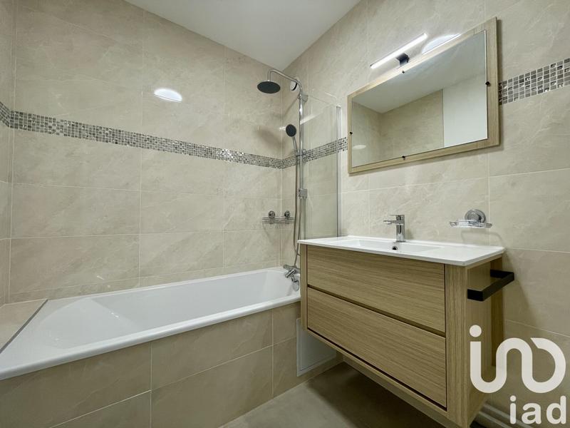 Appartement - 90 m² - 4 pièces