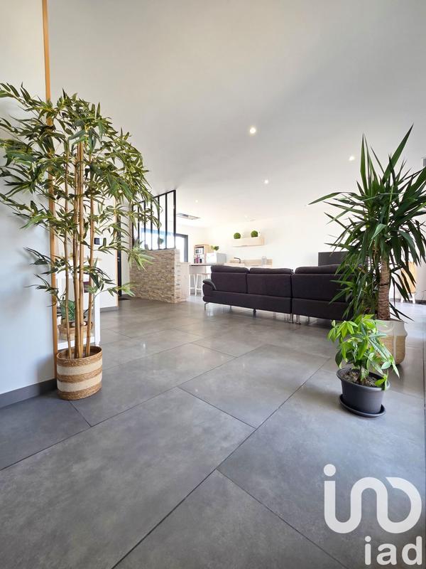 Maison - 96 m² - 4 pièces