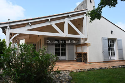 Maison - 240 m² - 7 pièces
