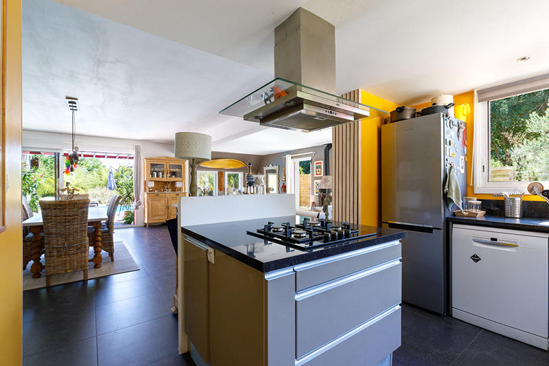 Maison - 167 m² - 6 pièces